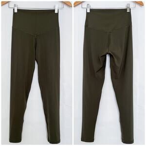 Aerie Offline Real Me 7/8 Legging Hi Rise Stretchy Soft Comfy Size Medium Olive